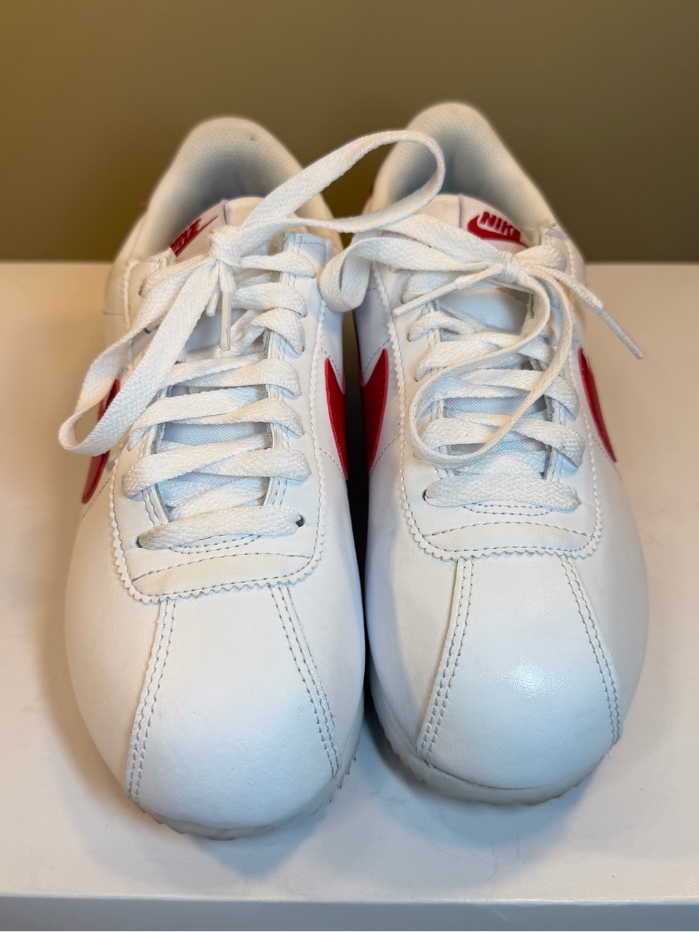 Nike Women’s Cortez “Forrest Gump” Sneakers Shoes Red White Blue Leather Size 7 - Picture 2 of 7